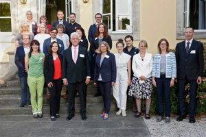 Gruppenbild der Teilnehmer der Prämierung Sichtbar evangelisch 2020.