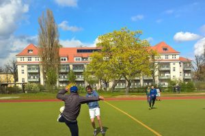 Ein Beispiel für eine seit Jahren erfolgreiche Schülerfirma ist das preisgekrönte Café Tasca des Evangelischen Schulzentrums Neuruppin.