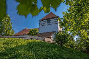 Der Stadtrundgang "Kultour" führt zur Bad Dübener Burg.