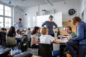 Ein Schüler im Rollstuhl an der inklusiven Sophie-Scholl Schule in Berlin.