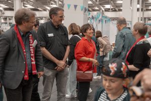 Zu Besuch an unserem Stand: Theologin Dr. Margot Käßmann
