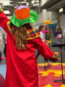 Kleine und große Artisten in Aktion: Die Zirkus-AG des Gymnasiums Andreanum