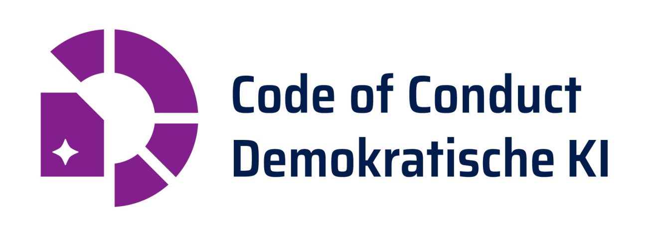 Lila Logo mit weißem Stern neben dem blauen Schriftzug „Verhaltenskodex Demokratische KI“ auf weißem Hintergrund. Bild: D64